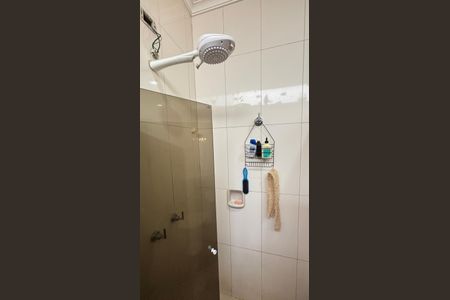 Casa à venda com 263m², 4 quartos e 4 vagas Casa à venda com 263m², 4 quartos e 4 vagasBanheiro