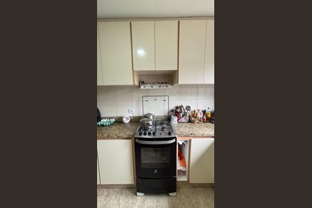 Casa à venda com 263m², 4 quartos e 4 vagas Casa à venda com 263m², 4 quartos e 4 vagasCozinha