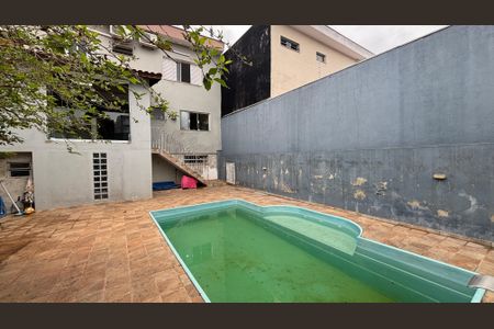 Casa à venda com 263m², 4 quartos e 4 vagas Casa à venda com 263m², 4 quartos e 4 vagasÁrea Externa