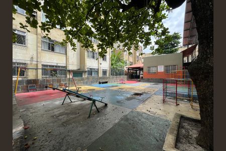 Apartamento para alugar com 47m², 2 quartos e 1 vagaÁrea comum - Playground
