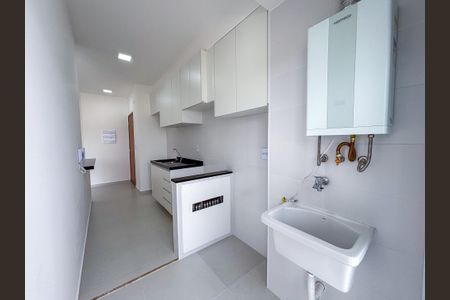 Apartamento para alugar com 85m², 3 quartos e 2 vagas Apartamento para alugar com 85m², 3 quartos e 2 vagasCozinha e Área de Serviço