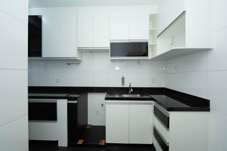 Apartamento à venda com 62m², 2 quartos e 2 vagas Apartamento à venda com 62m², 2 quartos e 2 vagasCOZINHA