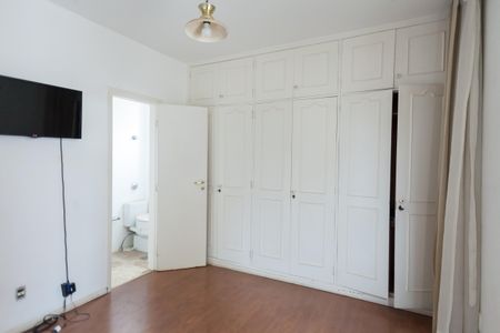 Apartamento à venda com 180m², 4 quartos e 3 vagasSuíte