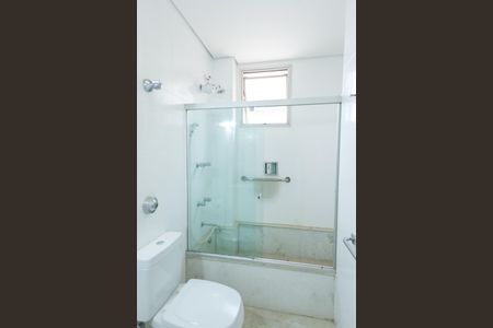 Apartamento à venda com 180m², 4 quartos e 3 vagasBanheiro Social