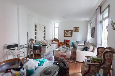 Apartamento à venda com 180m², 4 quartos e 3 vagasSala