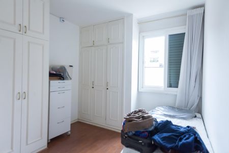 Apartamento à venda com 180m², 4 quartos e 3 vagasQuarto 2