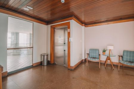 Apartamento para alugar com 280m², 3 quartos e 2 vagasHall de Entrada