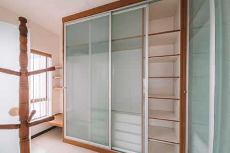 Apartamento para alugar com 280m², 3 quartos e 2 vagasCloset da suíte