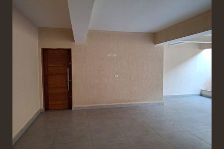 Casa à venda com 181m², 3 quartos e 4 vagasEntrada