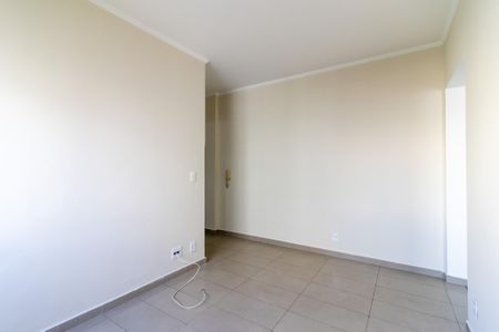 Sala de apartamento à venda com 1 quarto, 37m² em Vila Itapura, Campinas