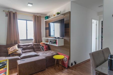 Sala de apartamento para alugar com 2 quartos, 43m² em Canhema, Diadema