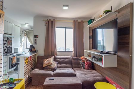 Sala de apartamento para alugar com 2 quartos, 43m² em Canhema, Diadema