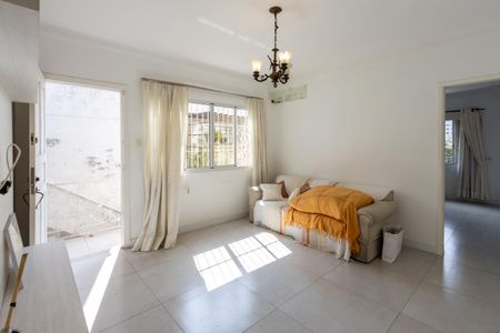 Sala 1 de casa à venda com 3 quartos, 160m² em Vila Ipojuca, São Paulo