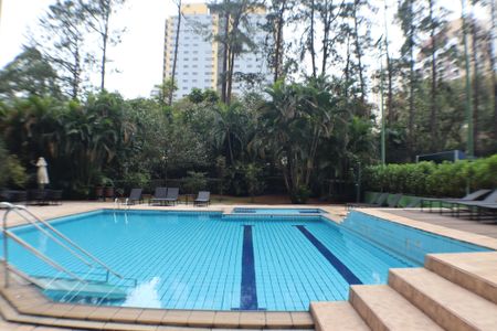 Studio para alugar com 42m², 1 quarto e 1 vaga Studio para alugar com 42m², 1 quarto e 1 vagaÁrea comum - Piscina