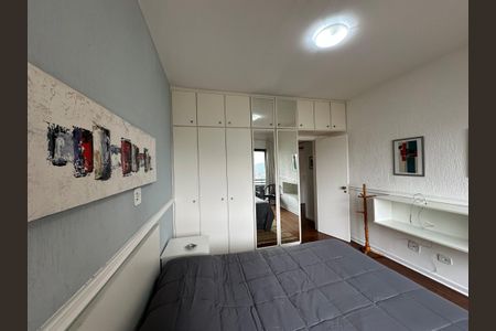 Studio para alugar com 42m², 1 quarto e 1 vaga Studio para alugar com 42m², 1 quarto e 1 vagaQuarto