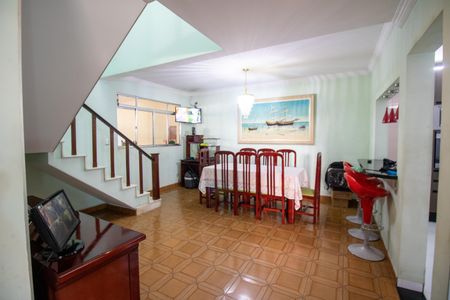 Sala de Jantar de casa para alugar com 4 quartos, 200m² em Jardim Sao Luiz, São Paulo