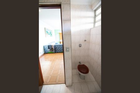 Casa à venda com 200m², 4 quartos e 4 vagas Casa à venda com 200m², 4 quartos e 4 vagasBanheiro 1