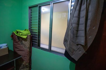 Casa à venda com 200m², 4 quartos e 4 vagas Casa à venda com 200m², 4 quartos e 4 vagasQuarto 1