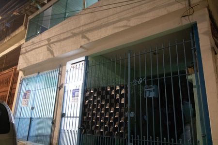 Casa à venda com 175m², 5 quartos e 3 vagasFachada