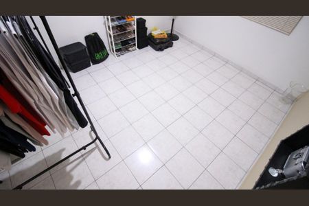 Casa à venda com 100m², 2 quartos e 2 vagasQuarto 1