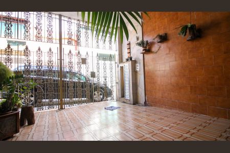 Casa à venda com 100m², 2 quartos e 2 vagasÁrea comum