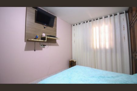 Casa à venda com 100m², 2 quartos e 2 vagasQuarto 2