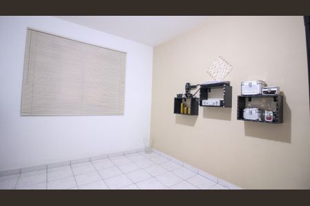 Quarto 1 de casa à venda com 2 quartos, 100m² em Vila Carrão, São Paulo