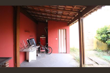 Casa à venda com 245m², 4 quartos e 6 vagasÁrea comum - Churrasqueira