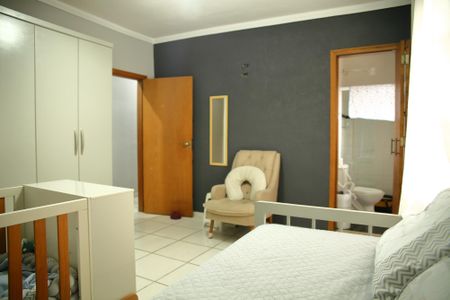 Casa para alugar com 200m², 3 quartos e 2 vagasSuíte 1