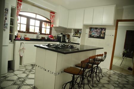 Casa para alugar com 200m², 3 quartos e 2 vagasCozinha