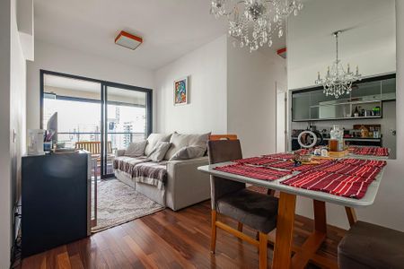 Sala/Cozinha de apartamento para alugar com 2 quartos, 73m² em Cerqueira César, São Paulo