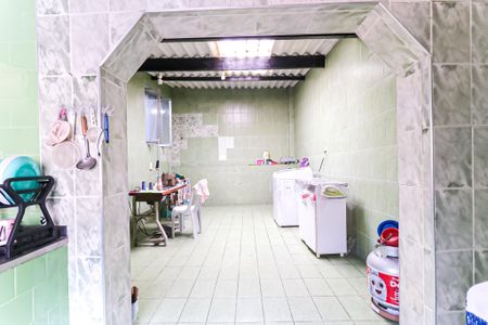 Casa à venda com 128m², 3 quartos e 2 vagas Casa à venda com 128m², 3 quartos e 2 vagasÁrea de Serviço