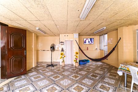 Casa à venda com 128m², 3 quartos e 2 vagas Casa à venda com 128m², 3 quartos e 2 vagasCopa