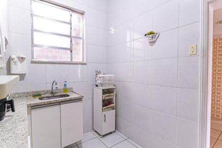 Casa à venda com 128m², 3 quartos e 2 vagas Casa à venda com 128m², 3 quartos e 2 vagasCozinha