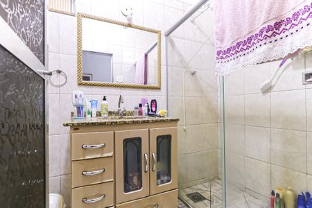 Casa à venda com 128m², 3 quartos e 2 vagas Casa à venda com 128m², 3 quartos e 2 vagasBanheiro de Serviço