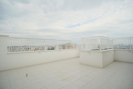 Apartamento à venda com 118m², 3 quartos e 2 vagasVaranda