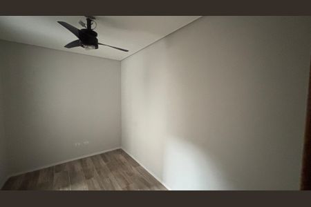 Apartamento à venda com 100m², 2 quartos e 2 vagasQuarto