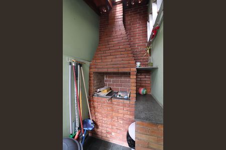 Casa à venda com 165m², 3 quartos e 2 vagasChurrasqueira