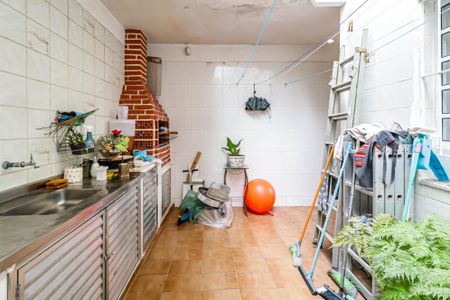 Casa à venda com 161m², 3 quartos e 3 vagas Casa à venda com 161m², 3 quartos e 3 vagasÁrea de serviço