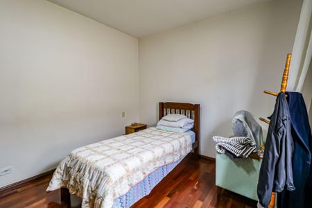 Casa à venda com 161m², 3 quartos e 3 vagas Casa à venda com 161m², 3 quartos e 3 vagasQuarto 01