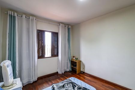 Casa à venda com 161m², 3 quartos e 3 vagas Casa à venda com 161m², 3 quartos e 3 vagasSuite