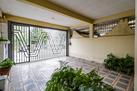 Casa à venda com 161m², 3 quartos e 3 vagas Casa à venda com 161m², 3 quartos e 3 vagasGaragem