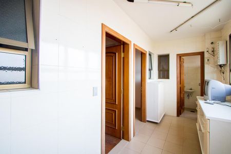 Apartamento à venda com 218m², 4 quartos e 5 vagasÁrea de serviço