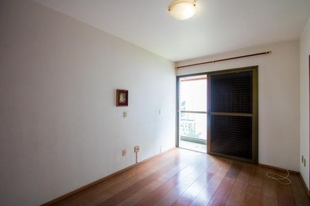 Apartamento à venda com 218m², 4 quartos e 5 vagas Suíte 3