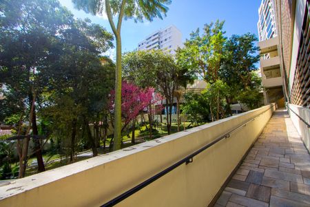 Apartamento à venda com 218m², 4 quartos e 5 vagasÁrea comum