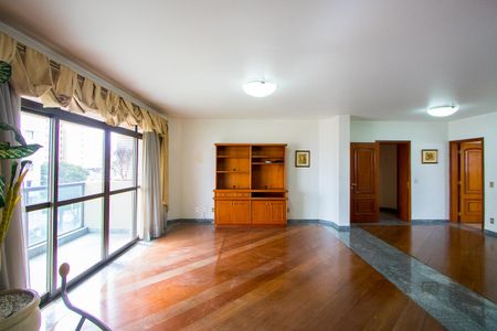 Sala de apartamento à venda com 4 quartos, 218m² em Vila Bastos, Santo André