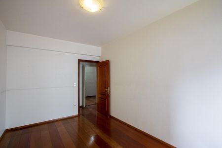 Apartamento à venda com 218m², 4 quartos e 5 vagasSuíte 1