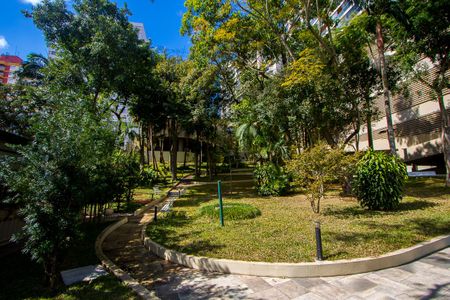 Apartamento à venda com 218m², 4 quartos e 5 vagasÁrea comum