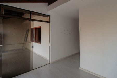 Casa à venda com 344m², 6 quartos e 5 vagasCorredor