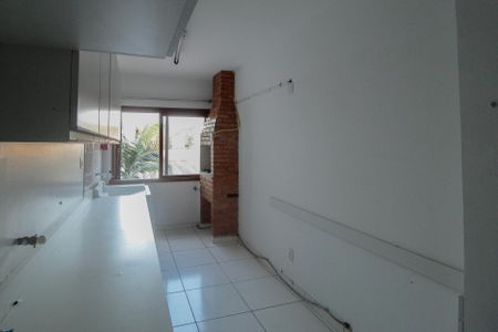 Casa à venda com 344m², 6 quartos e 5 vagasCozinha 2